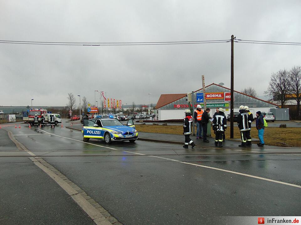 Zug streift Frau in Eschenau