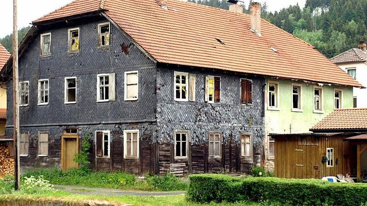 So sah der Platz vorher aus, das alte "Ficknbabelahaus" war nicht gerade ansehnlich. Foto: Susanne Deuerling
