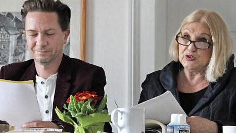 Cosima Asen und Frank Walther gaben Einblicke in "The 50 Shades of Grey".  Foto: Katharina Müller-Sanke