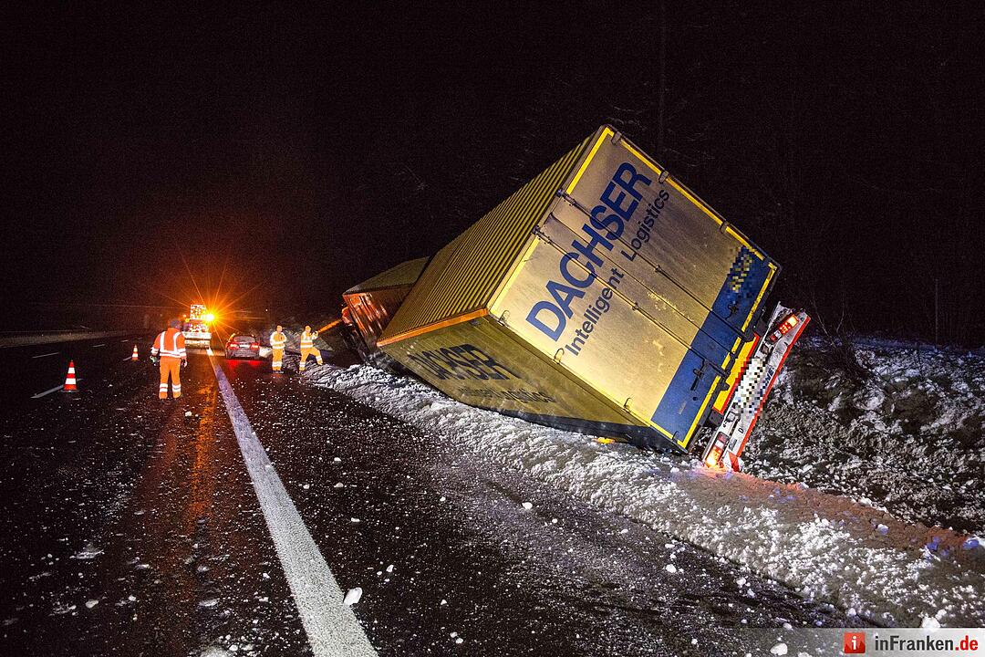 Lkw-Unfall auf A9 bei Gefrees