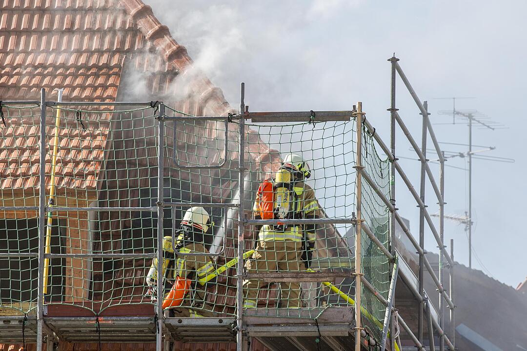 Zeil: Dachstuhlbrand in Altstadt