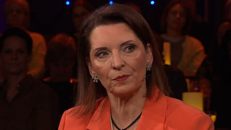 In der Talkshow "Riverboat" verriet Wendela Horz, was die ZDF-Sendung "Bares f&uuml;r Rares" f&uuml;r sie so besonders macht.