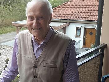 Heinrich Zeier feiert am Sonntag, 1. Mai, seinen 100. Geburtstag. Seit 2015 lebt der gebürtige Kothener in einer Kurpension im Staatsbad.