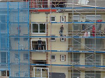 Für Erbengemeinschaften ist es oft ein langer Weg, bis die Modernisierung der Immobilie beginnen kann.