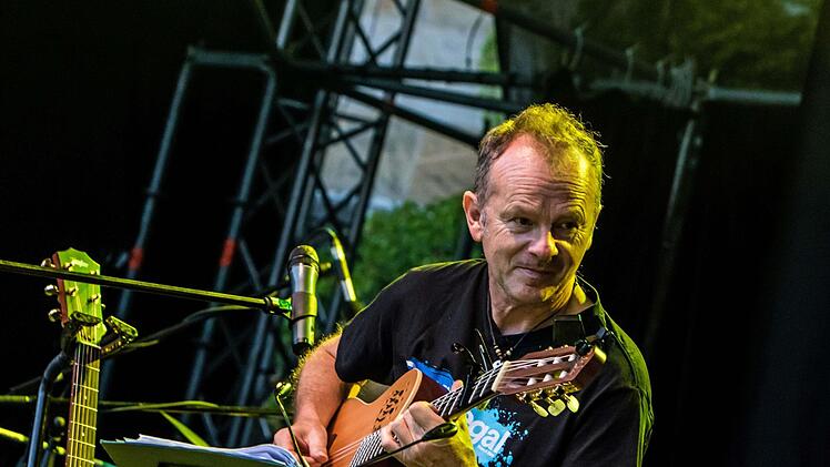 Impressionen vom Auftakt des Tambacher Sommers mit Willy AstorFoto: Jochen Berger