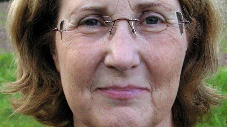 Dorothea Eichhöfer-Wunder, Pfarrerin von Lautertal: "Als Christen dürfen wir die NPD und deren Inhalte nicht dulden. Wir müssen in diesem kleinen Dorf einen Weg finden, um achtsam miteinander zu streiten."