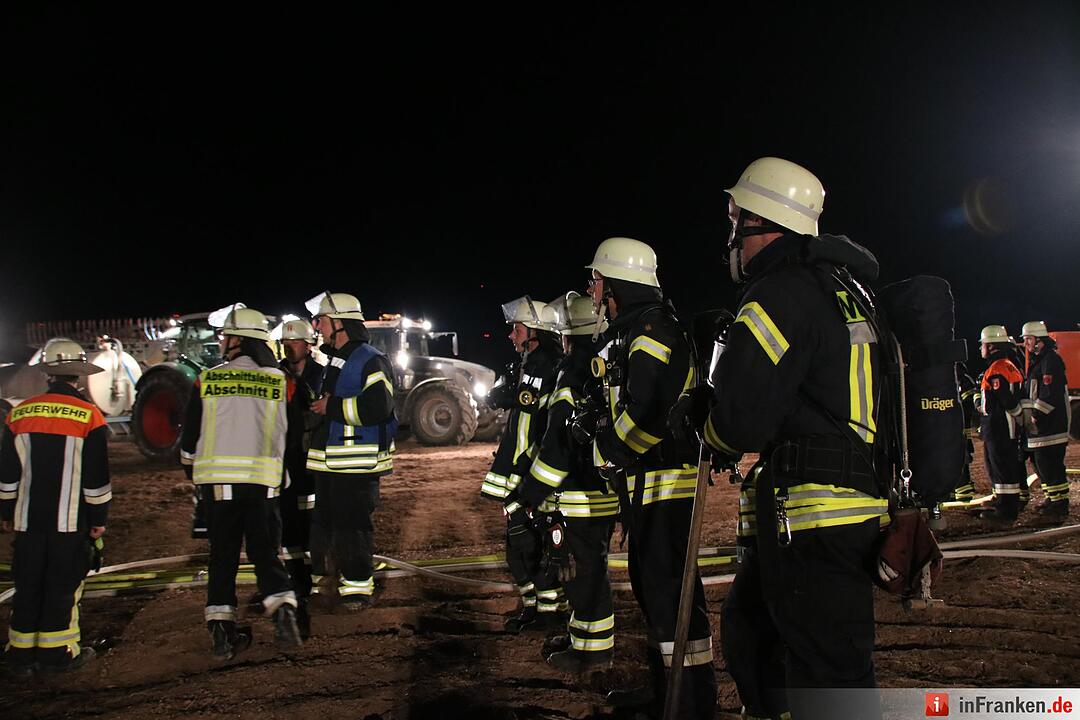 Hoher Schaden bei Stallbrand bei Nüdlingen