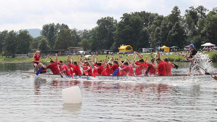 Eines der Boote beim Rennen Foto: Häggberg