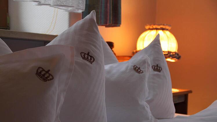 Die Gästezimmer in der ersten Etage sind schon alle fertig. Foto: Ulrike Müller