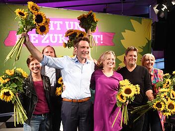 Am 14. Oktober 2018 wird gew&auml;hlt: In Umfragen liegen die Gr&uuml;nen hinter der CSU auf dem zweiten Platz im Parteienranking. Foto: Tobias Hase/dpa