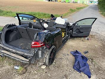 Schwerer Verkehrsunfall bei Überholvorgang im Kreis Coburg