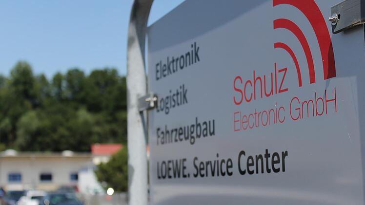 Für Schulz Elektronic war Loewe über Jahrzehnte Hauptgeschäftspartner - die Insolvenz trifft auch die Mitarbeiter dort.  Foto: Anna-Lena Deuerling
