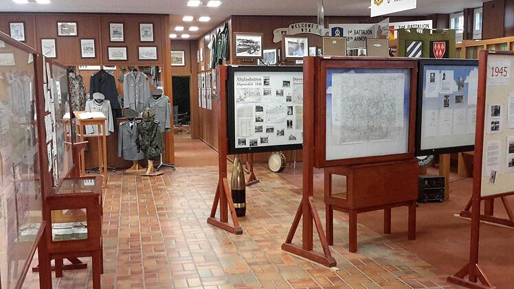 Informativ und attraktiv präsentiert sich die militärhistorische Sammlung in Wildflecken. Schautafeln vermitteln interessante Fakten zur Geschichte. Foto: Rolf Pralle