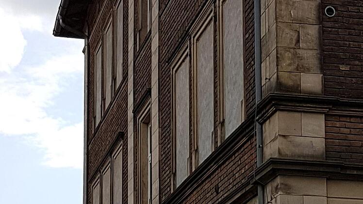 Die zugemauerten Fenster. Foto: Marco Meißner