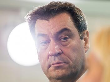 Bayerns Ministerpräsident Markus Söder hat am Freitag Ausgangsbeschränkungen für Bayern erlassen. Foto: Peter Kneffel/dpa