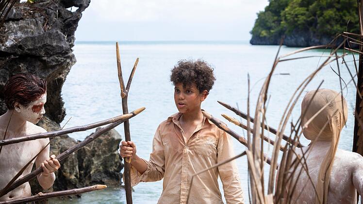 Ralph (Winston Sawyers) versucht die Gruppe unter Kontrolle zu bringen.