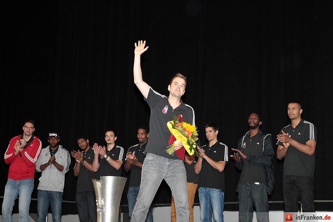 Brose FanParty 220615 08 Verabsch Daniel