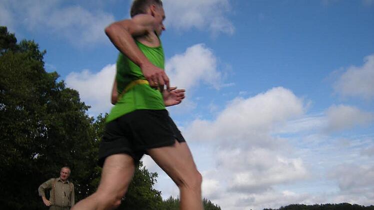 Die Optik stimmt: Viele interessante Perspektiven bot der in vielerlei Hinsicht gelungene Rannunger Wald- und Naturlauf. Foto: ssp