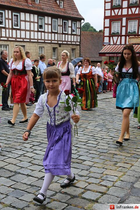 Kronacher Freischießen: Schützenauszug