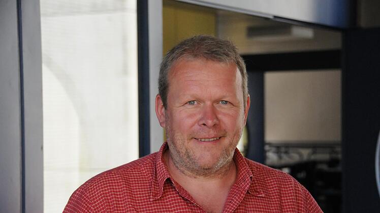 Prof. Dr. Harald Lange, Leiter des Instituts für Sportwissenschaft und Fanforscher an der Universität Würzburg Foto: Uni Würzburg