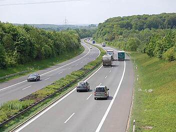 Bei Scheßlitz soll nach Willen von den Bürgermeistern in Zapfendorf und Ebensfeld sowie Landrat Christian Meißner eine Behelfsausfahrt gebaut werden. Foto: Andreas Welz