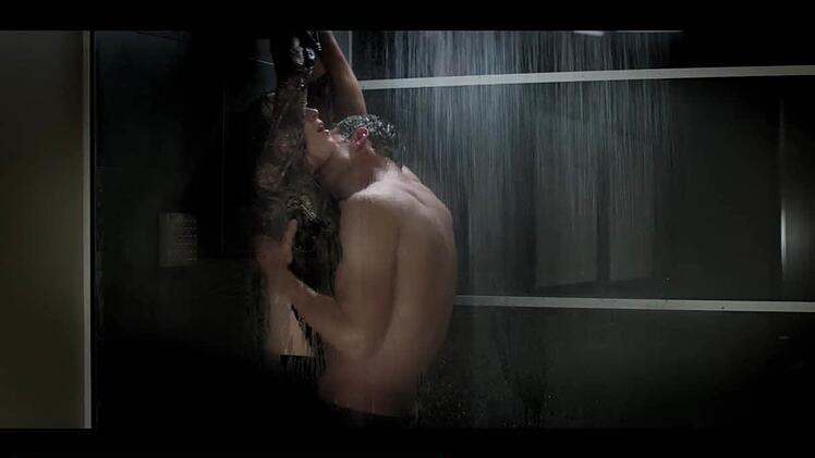 Der zweite Teil von "Fifty Shades of Grey" hat auch Sexszenen zu bieten. Foto: Screenshot/Youtube