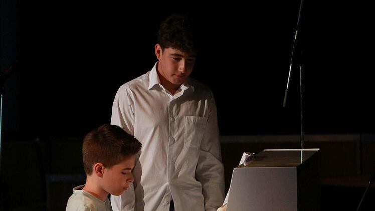 Impressionen vom Sommerkonzert des Gymnasiums Ernestinum im Coburger KongresshausFoto: Jochen Berger