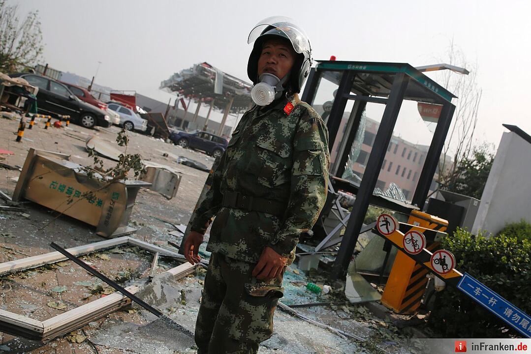 Huge explosion rocks Chinese port city of Tianjin