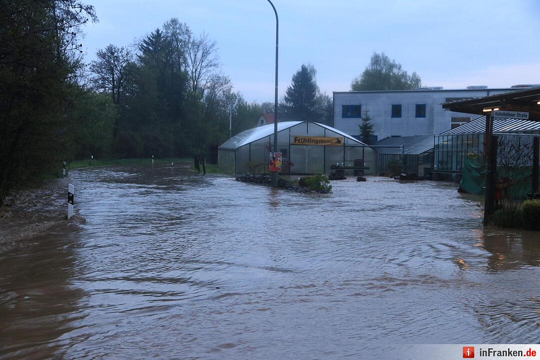 Land unter in Mittelfranken: Massive Regenmengen treffen das Nürnberger Land