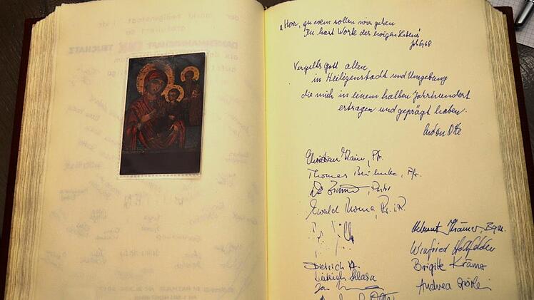 Der Eintrag im Goldenen Buch der GemeindeAndrea Spörlein