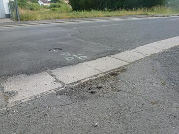 Schäden in der Köhlerstraße in ZeckernFotos: Thomas Schöbel