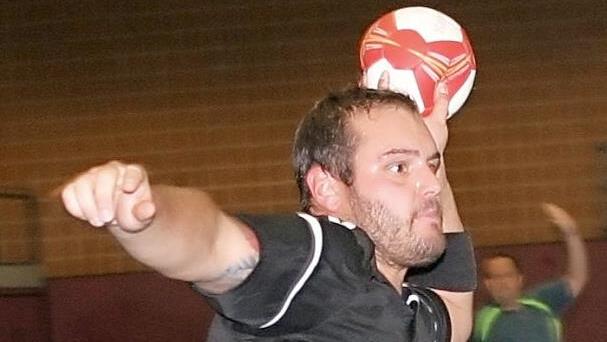 Eine starke Vorstellung bot in Bayreuth Flügelspieler Kevin Aumüller, der sechs Treffer erzielte, was für ihn die bisher beste Ausbeute in dieser Saison war. Foto: Dietz