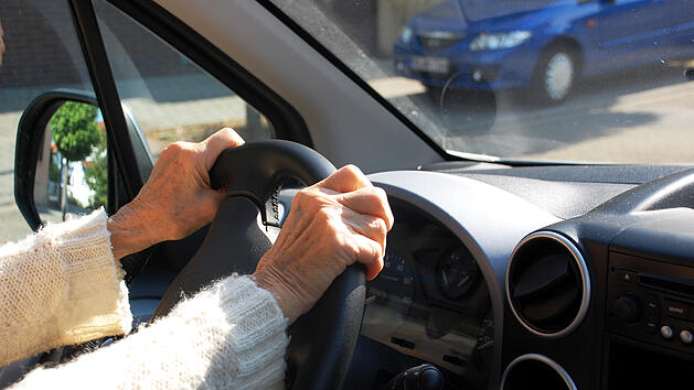 Seniorin verursacht Unfall in Hammelburg