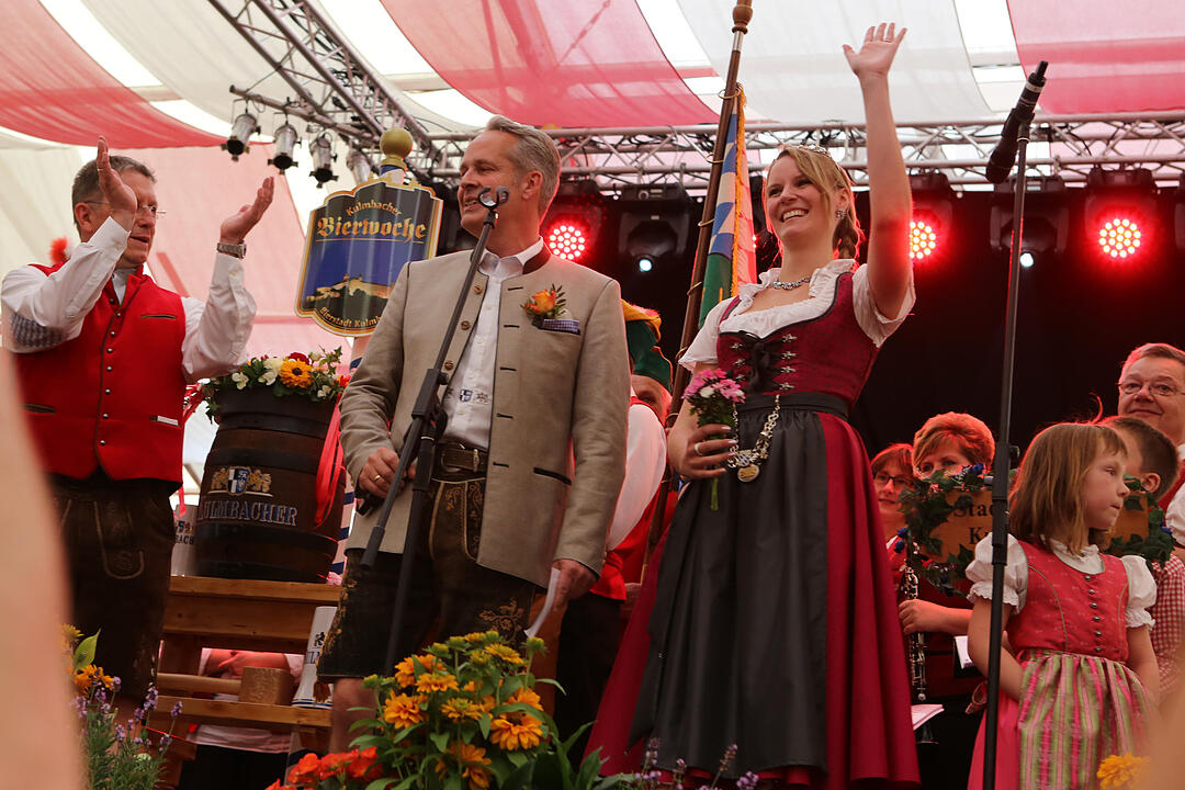 Eröffnung der Kulmbacher Bierwoche mit Büttnertanz und Bieranstich; Foto: Barbara Herbst