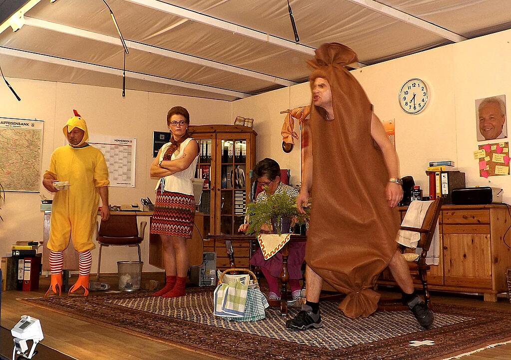 07.11.2016 Theatergruppe Gerach spielt >Die Nacht der Nächte!<