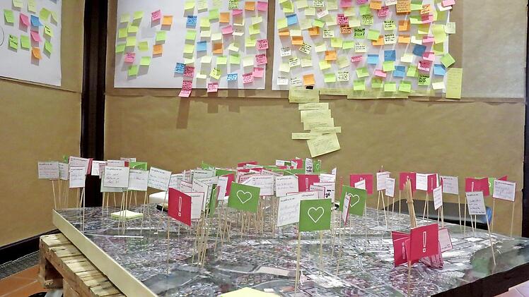 Die gesammelten Vorschläge wurden auf einem Luftbild der Stadt geografisch zugeordnet. Foto: R. Sänger