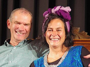 Fredi Breunig und Ines Procter sind bei der Mundart-Rallye dabei.