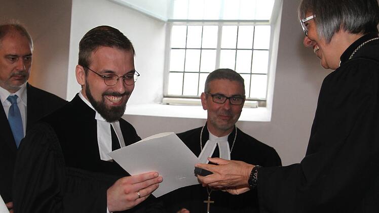 Die Ordinationsurkunde ist die größte und prächtigste Urkunde, die die evangelisch-lutherische Kirche zu vergeben hat.