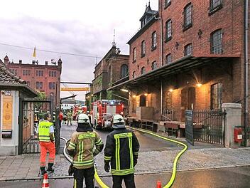 Die Bamberger Feuerwehr hatte den Brand bei Weyermann schnell unter Kontrolle.  Foto: News5/Merzbach