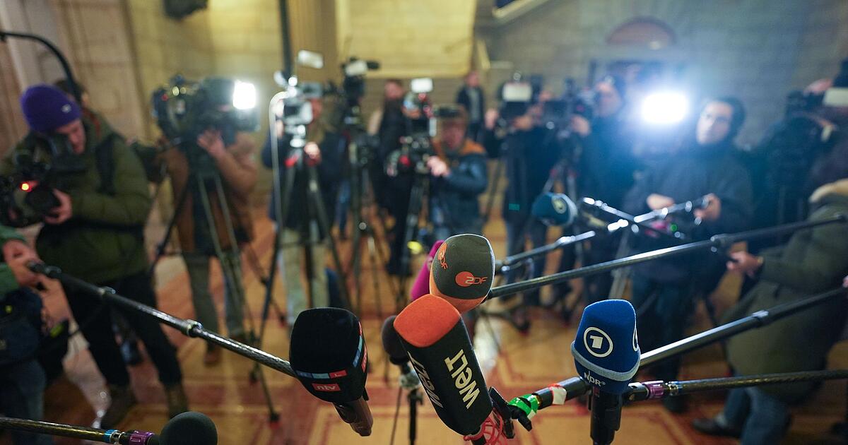 -White-Tiger-Anw-ltin-Angeklagter-in-U-Haft-verpr-gelt