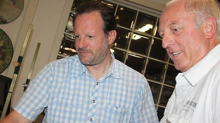 Werner Löffler und Mathias Kümmet zählten zu den Teilnehmern des Behördenschießens. Foto: Veronika Schadeck