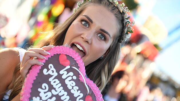 Julia Prokopy ist die Nachfolgerin von Partizia Dinkel. Die Mittelfr&auml;nkin ist "Wiesn-Playmate 2018". Foto: Felix H&ouml;rhager/dpa