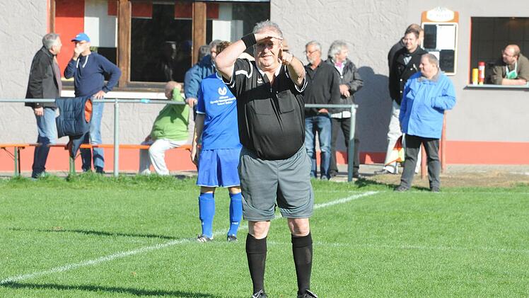 Blick auf das Spiel der Woche in Großwenkheim. Foto: Hopf
