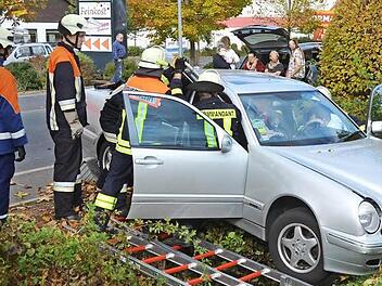Nicht immer brennt es, wenn die Freiwillige Feuerwehr ausrücken muss: Die Zahl der technischen Hilfeleistungen steigt seit Jahren ständig an. Foto: Peter Rauch/Archiv