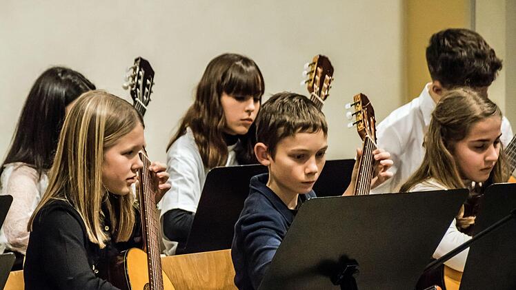 Impressionen vom weihnachtlichen Konzert des Gymnasiums Albertinum in der Coburger MorizkircheFoto: Jochen Berger