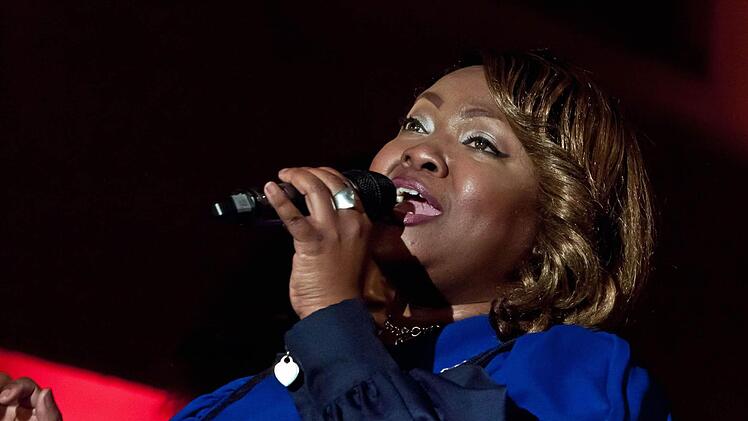 Gefeiertes Gastspiel: "The Best of Black Gospel" in der Heilig-Kreuz-Kirche Coburg.Foto: Jochen Berger