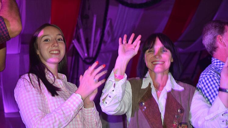 Jung und Alt haben kommen beim OktOPAfest gleichermaßen auf ihre Kosten. Foto: Daniela Pondelicek