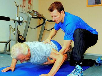 Im Herbst 1985 war Michael ,Mike' Hawkins der erste ausländische Spielertrainer beim SC Bad Kissingen. Seit mittlerweile 17 Jahren arbeitet der Kanadier in Lohr als Physiotherapeut. Fotos: privat