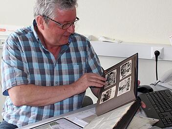 Hans-Peter Hörrlein taucht mit dem Album in die Vergangenheit ein. Foto: Johanna Blum