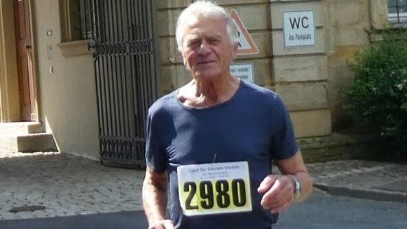 Mit 81 fit wie ein Turnschuh: Günter Menhorn absolvierte für die Laufaktion des TSV beachtliche zehn Kilometer Foto: Mario Deller